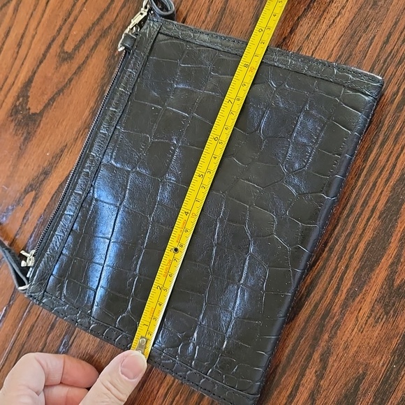 Jack George's crossbody organizer handbag - Picture 10 of 11